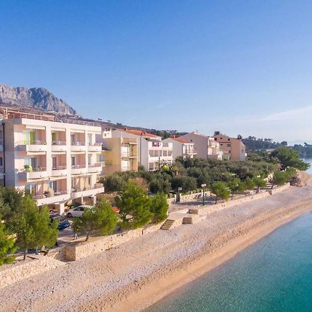 Apartments Marijan - Beachfront Tučepi Esterno foto
