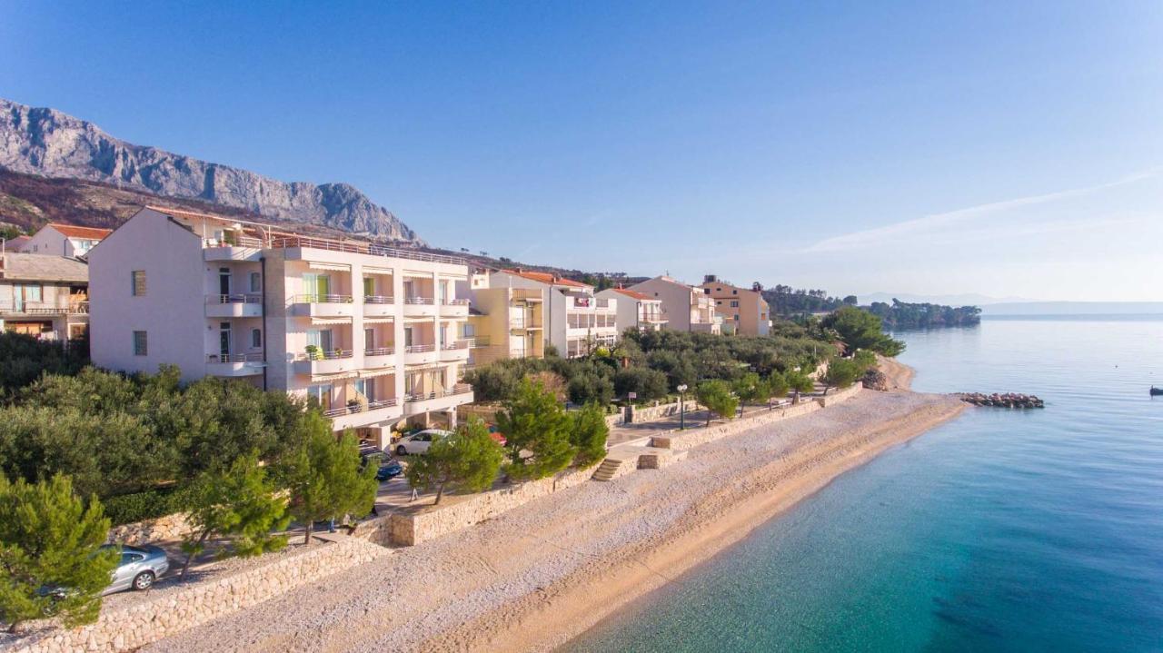 Apartments Marijan - Beachfront Tučepi Esterno foto