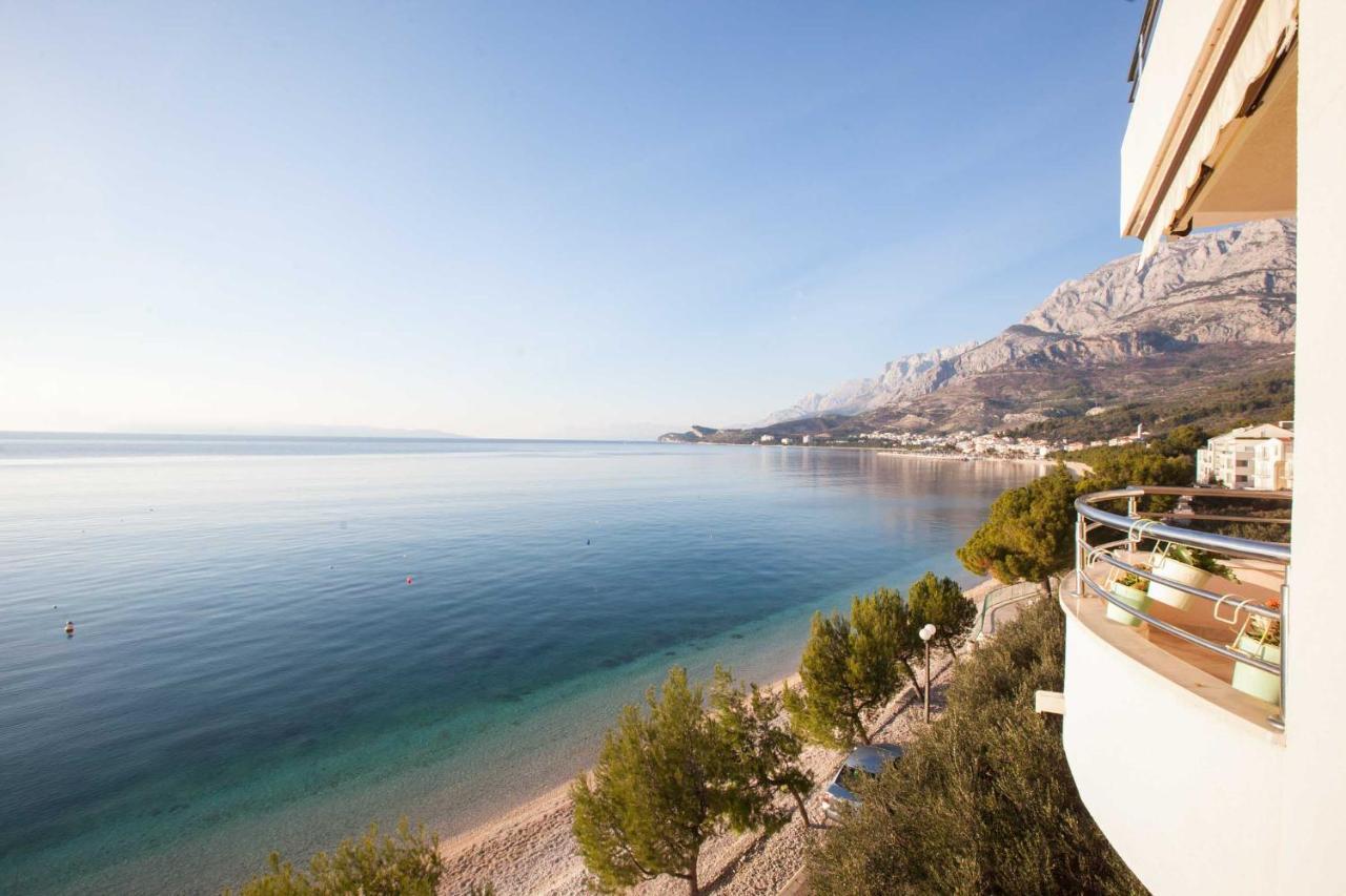 Apartments Marijan - Beachfront Tučepi Esterno foto