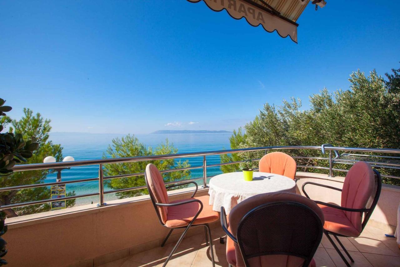Apartments Marijan - Beachfront Tučepi Esterno foto